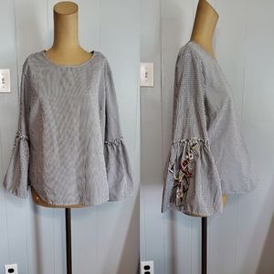 Inseparable Striped Top For Women Size Medium